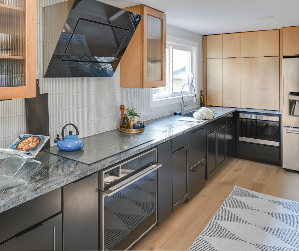 Modern Black Kitchen Cabinets, image size:1024x858